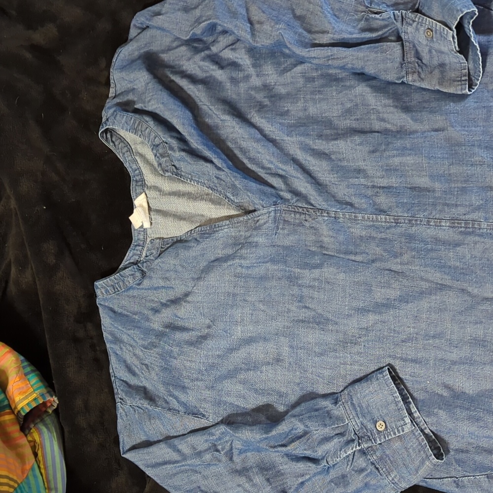 Denim like pop over shirt Loft Lounge sz L Tote 2